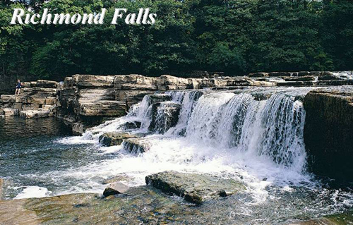 Richmond Falls Picture Magnets